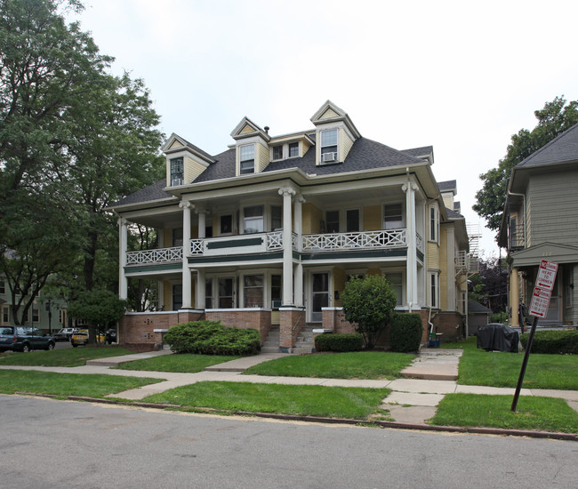 119-127 Westminster Rd in Rochester, NY - Building Photo - Building Photo