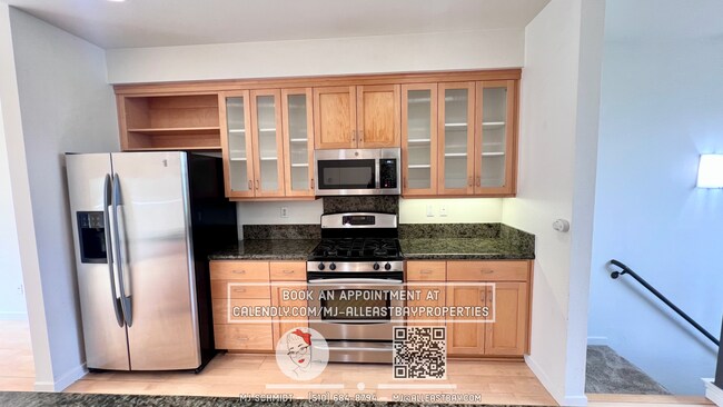 1275 66th St in Emeryville, CA - Building Photo - Building Photo