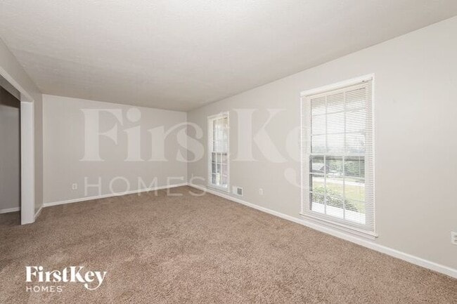 2051 Windsor Ln SW in Snellville, GA - Foto de edificio - Building Photo