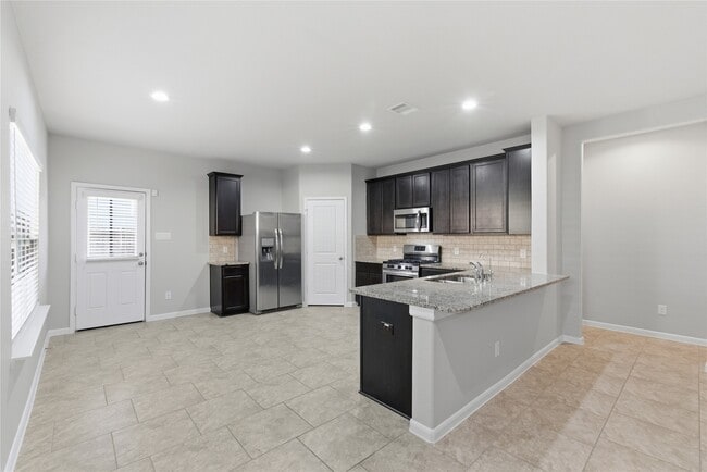 property at 1611 N City Oaks Ln