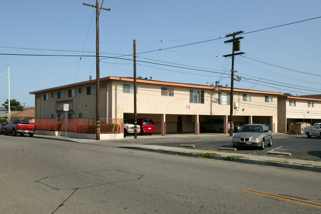 1705 San Marino St in Oxnard, CA - Building Photo - Building Photo