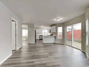 1415 201st St E in Spanaway, WA - Building Photo - Building Photo