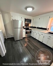 64 Walnut St in Tiverton, RI - Building Photo - Building Photo