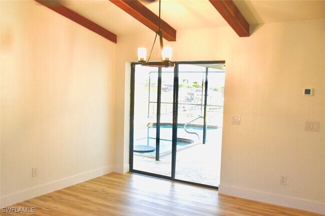 property at 115 SE 6th St