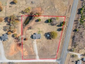 21128 Sandy Creek Ln in Purcell, OK - Building Photo - Building Photo