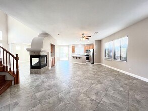 9065 Picket Fence Ave in Las Vegas, NV - Building Photo - Building Photo