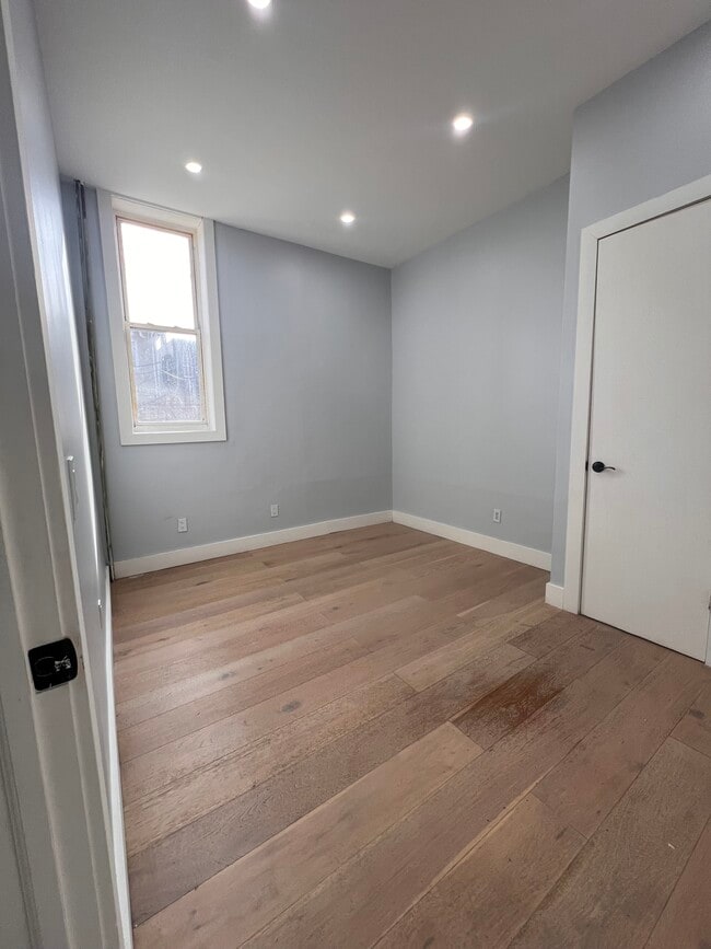 182 Ocean Ave, Unit 182 ocean in Jersey City, NJ - Building Photo - Building Photo