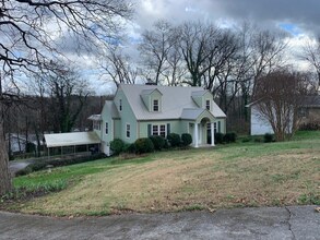 510 Las Lomas Dr in Chattanooga, TN - Building Photo - Building Photo