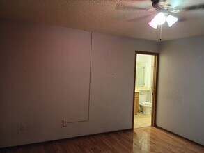 9153 W Cedar Dr in Lakewood, CO - Building Photo - Building Photo