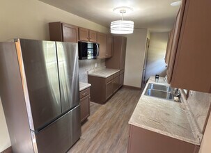 414 Churchill Ct in Elizabethtown, KY - Building Photo - Building Photo