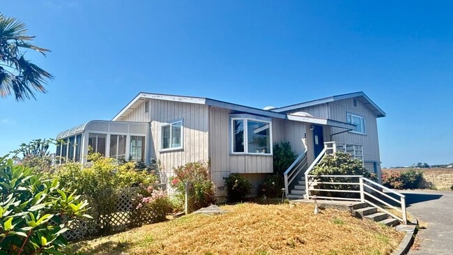 property at 2580 Vaissade Rd
