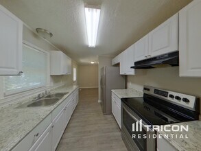 63 Woodpond Ct in Columbia, SC - Building Photo - Building Photo