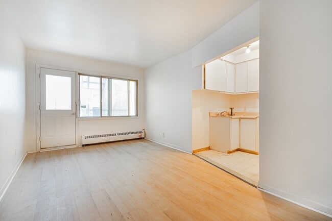 property at 501 Rue Jubinville