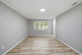 3001 S Broadway St in Yorktown, IN - Building Photo - Building Photo