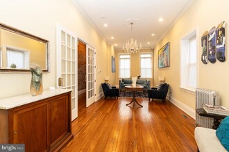 743 N 17th St in Philadelphia, PA - Building Photo - Building Photo