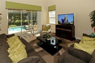 8951 Cuban Palm Rd in Kissimmee, FL - Building Photo - Building Photo