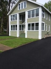 902 Tulip St in Salina, NY - Building Photo - Building Photo