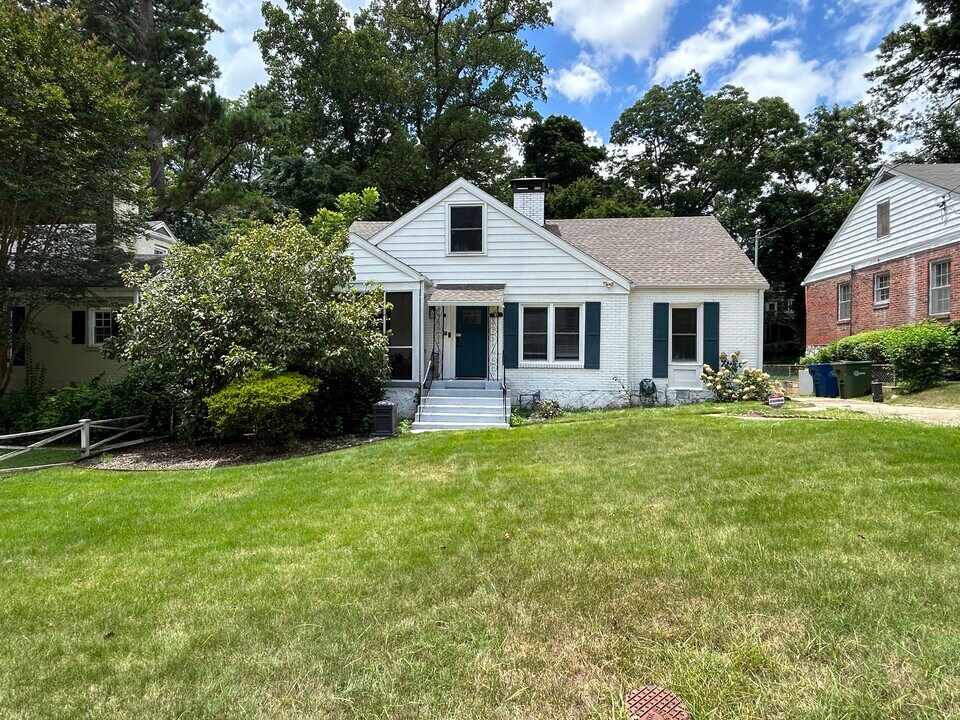 41 Willow Wood Cir SE in Atlanta, GA - Building Photo