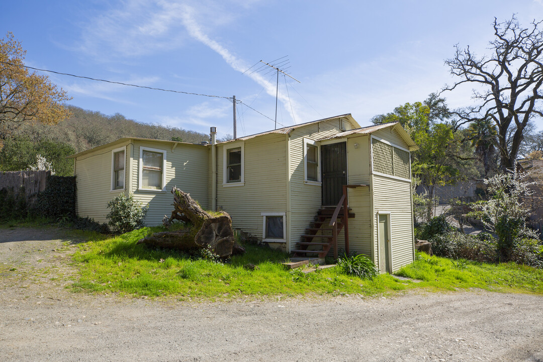 845 Horn in Glen Ellen, CA - Building Photo