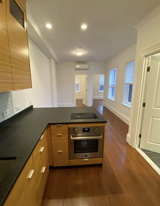 100A Myrtle St, Unit 6 in Boston, MA - Building Photo