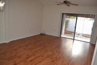 5061 Ernst Ct in Orlando, FL - Building Photo - Building Photo