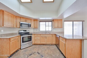7539 W Sequoia Dr in Glendale, AZ - Building Photo - Building Photo