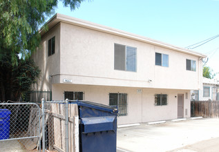 4661 Arizona St in San Diego, CA - Building Photo - Building Photo