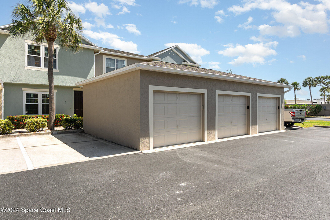 56 Calcutta Ct in Melbourne, FL - Building Photo