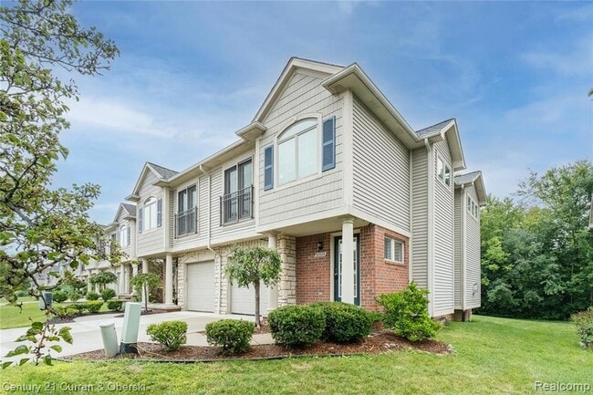 50529 Beechwood Ct, Unit 14 in Plymouth, MI - Building Photo - Building Photo