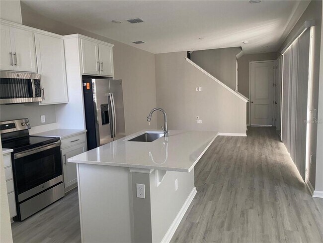 1457 Axel Graeson Ave in Kissimmee, FL - Building Photo - Building Photo