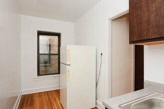 3302 W Schubert Ave in Chicago, IL - Building Photo - Building Photo