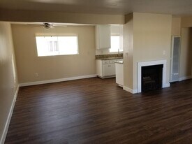 7831 Shaffer Cir, Unit 3 in Huntington Beach, CA - Building Photo