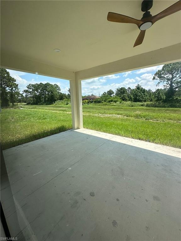 1049 Citrus Ave S in Lehigh Acres, FL - Building Photo - Building Photo