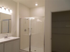 565 Overpool Ave in Davenport, FL - Building Photo - Building Photo