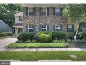 19 Fawnhollow Ct in Medford, NJ - Building Photo - Building Photo