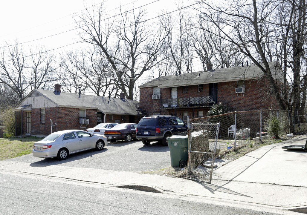 103 Simpson Ave in Memphis, TN - Foto de edificio