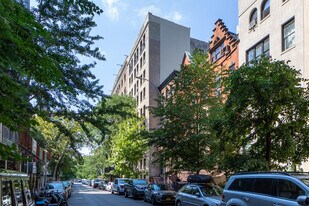 35-39 W 82 St in New York, NY - Building Photo