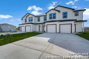 134 Damon Dv in San Antonio, TX - Building Photo - Building Photo