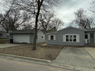 401 19th St in Spirit Lake, IA - Building Photo - Building Photo