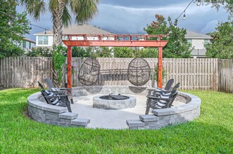5902 S Switzer Ave in Tampa, FL - Building Photo - Building Photo