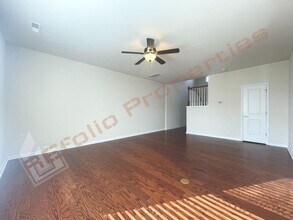 1018 Mirbeck Ln in Durham, NC - Building Photo - Building Photo