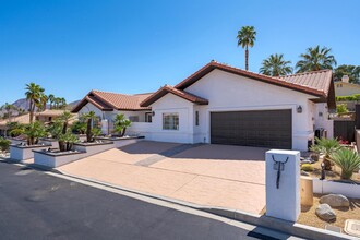 73095 Deer Grass Dr in Palm Desert, CA - Building Photo - Building Photo