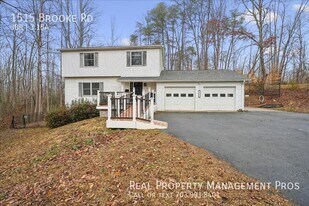 1515 Brooke Rd in Stafford, VA - Building Photo