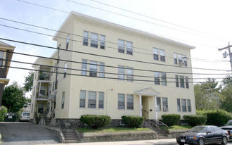 445-447 Andover St Apartments