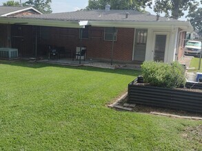 125 Ren Pass Ave in Harahan, LA - Building Photo - Building Photo