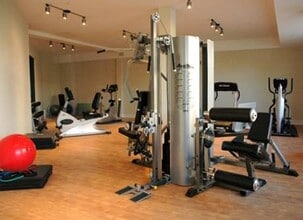 395 E 4th St, Unit 49 in Long Beach, CA - Building Photo - Building Photo