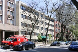 515 W Briar Pl in Chicago, IL - Building Photo