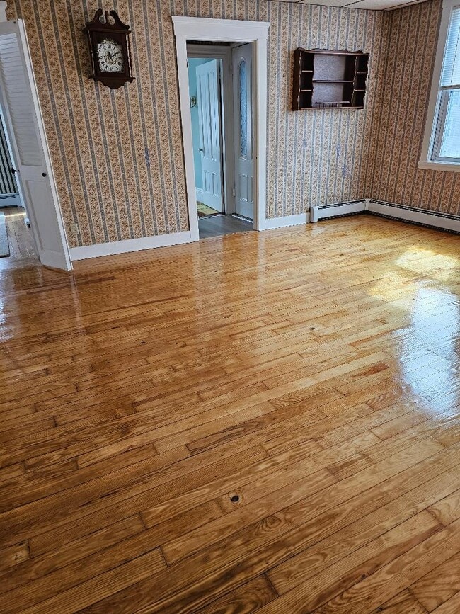 168 Linden St, Unit 2