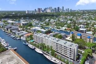 1600 SE 15th St in Fort Lauderdale, FL - Building Photo