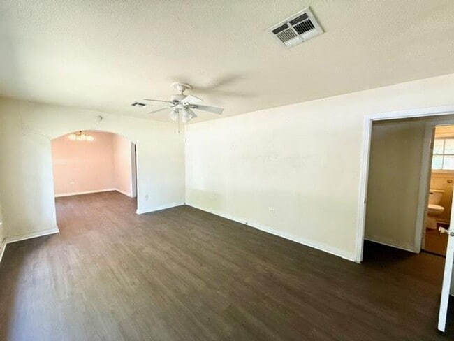 3716 Parkwood St in Waco, TX - Building Photo - Building Photo